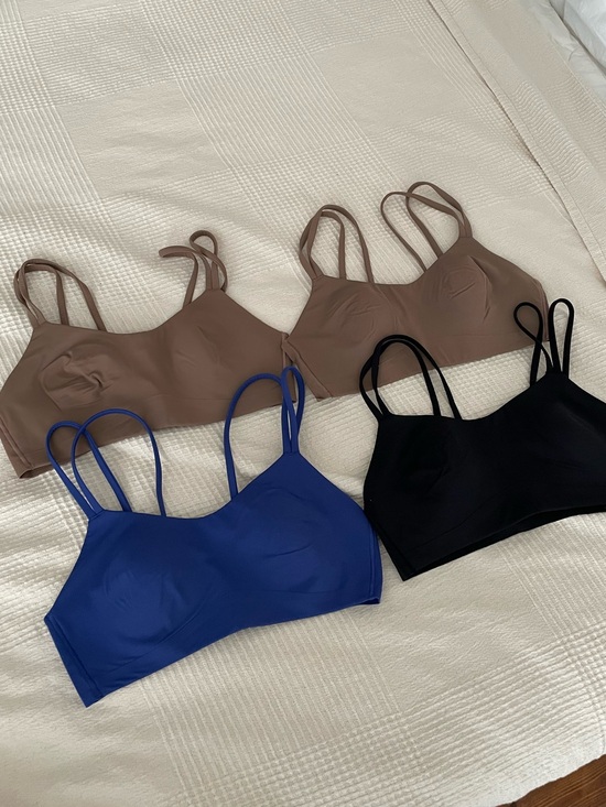 lululemon athletica Other - Lululemon like a cloud C/D bras